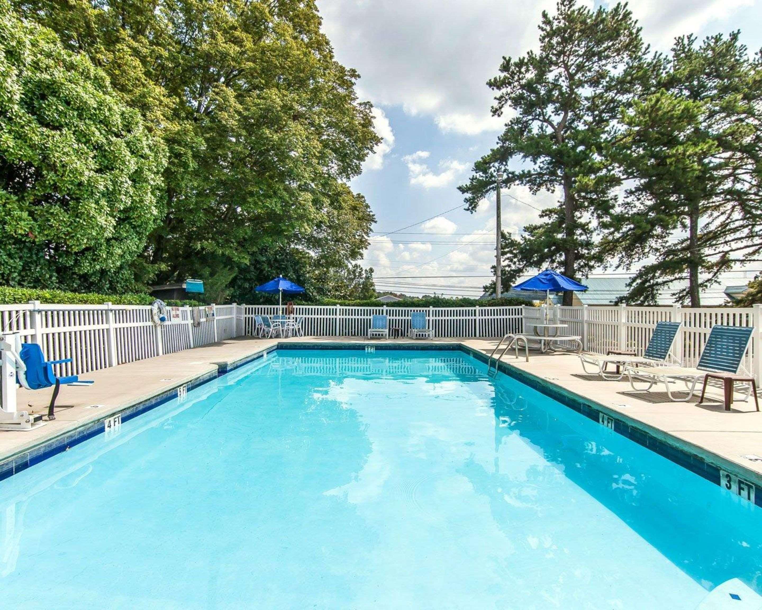 Econo Lodge Cleveland Extérieur photo
